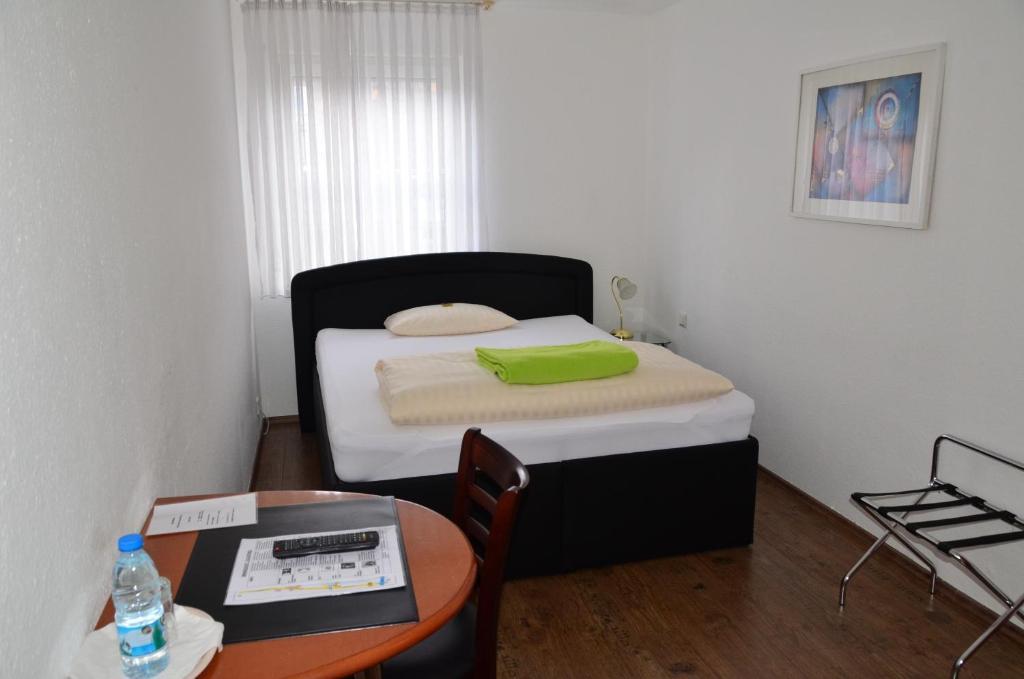 Hotel Moerike Ludwigsburg Værelse billede